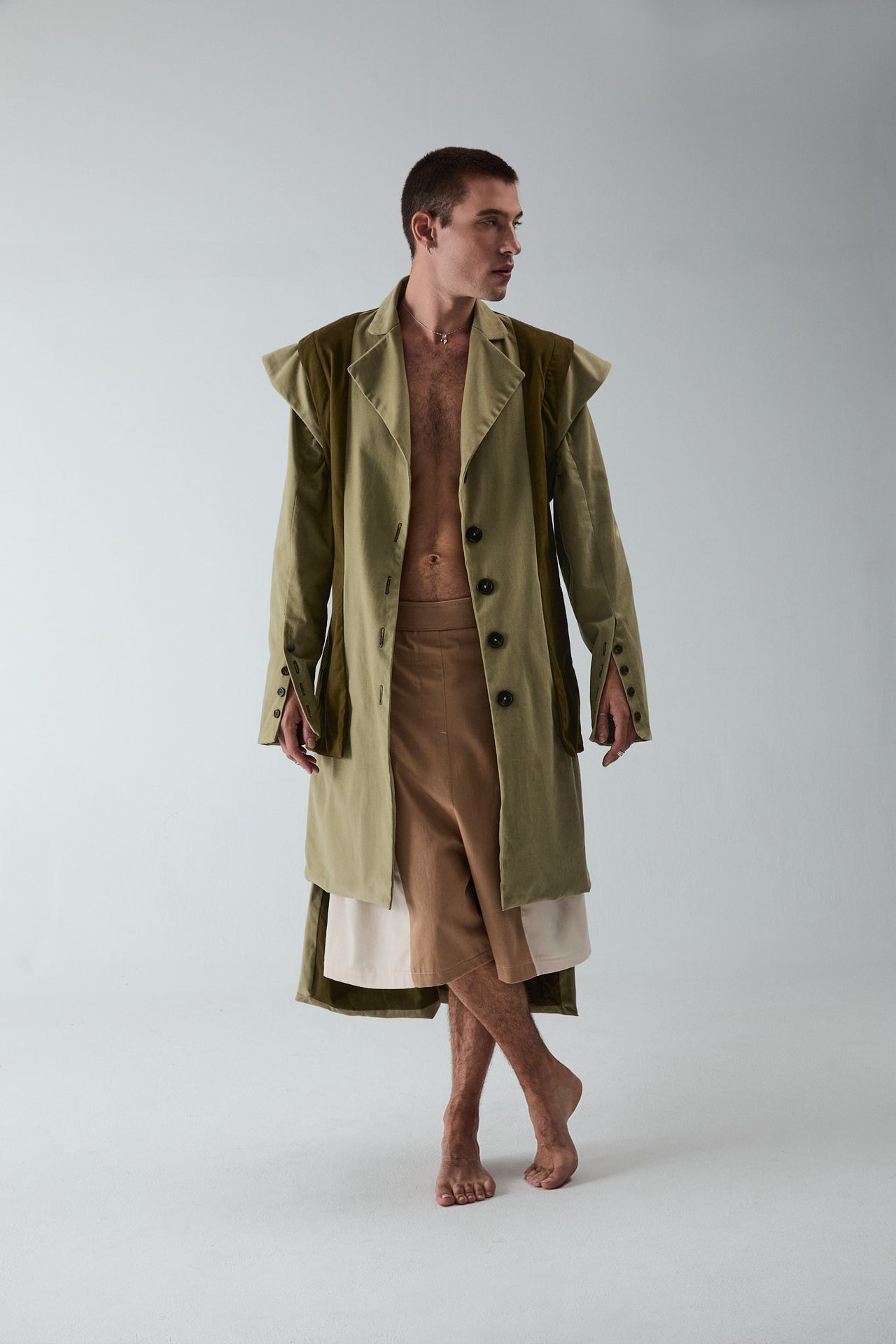 #011 - BICOLOR TRENCH COAT WITH LARGE SHOULDERS